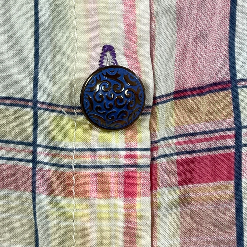 Soft‎ Surroundings Plaid Floral Embroidered Mesh Back Shirt Blue Pink Small Flaw - Picture 16 of 16